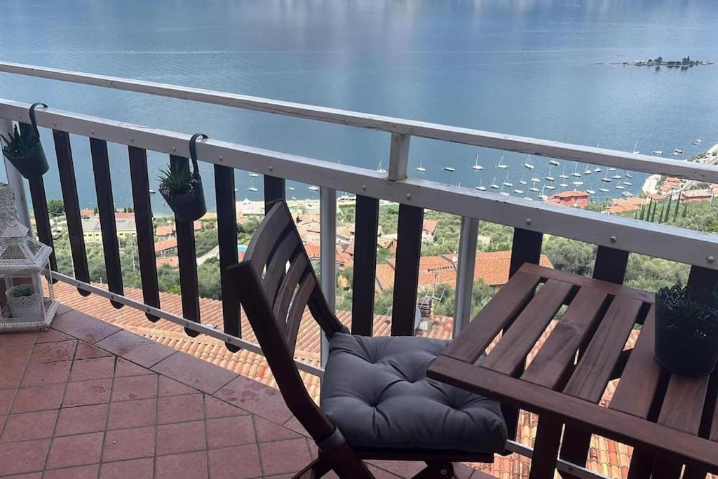 Apartament Sheila House Brenzone sul Garda Zewnętrze zdjęcie
